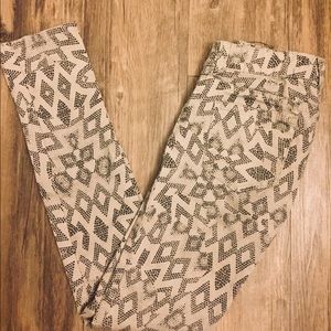 Joe’s Jeans skinny diamond pattern size 12